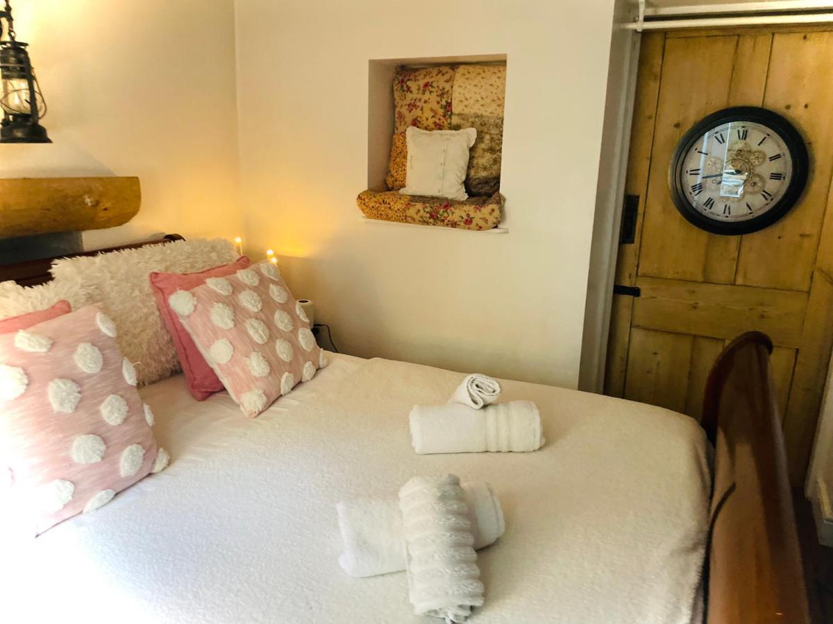 The Beehive, Ground Floor Apartment In Norfolk, No Shared Amenities Downham Market Exterior foto
